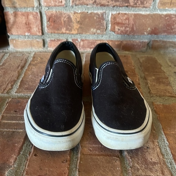 Vans Classic Slip On Black Sneakers - Picture 4 of 7